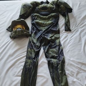 Kids DISGUISE Halo Master Chief costume Sz L (10-12)